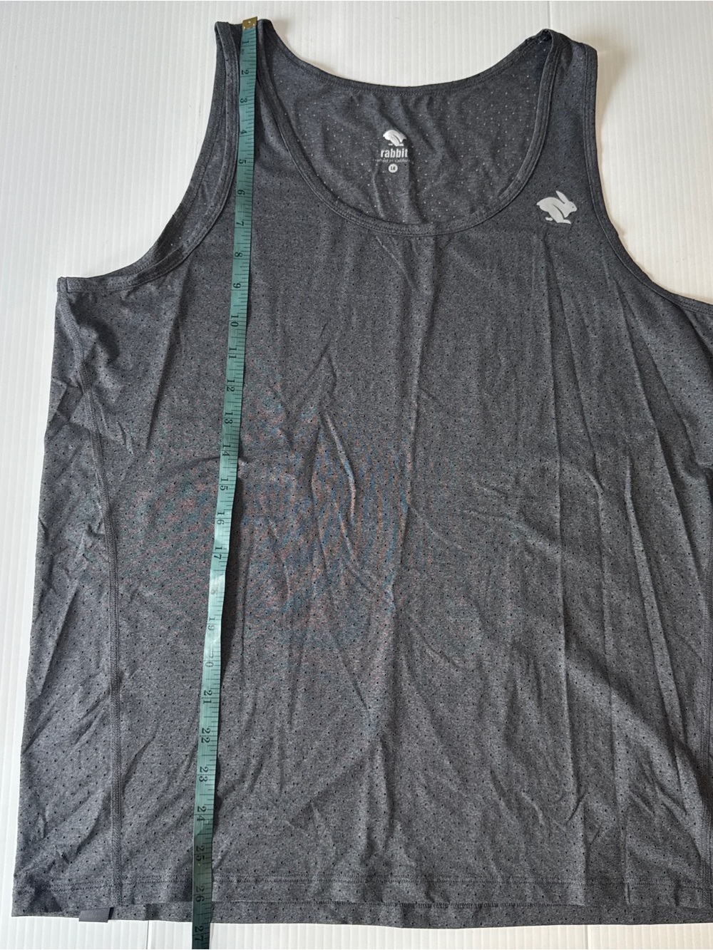 rabbit Men’s EZ Tank Perf Gray Perforated Running Workout Athletic Tank Large - Picture 6 of 6
